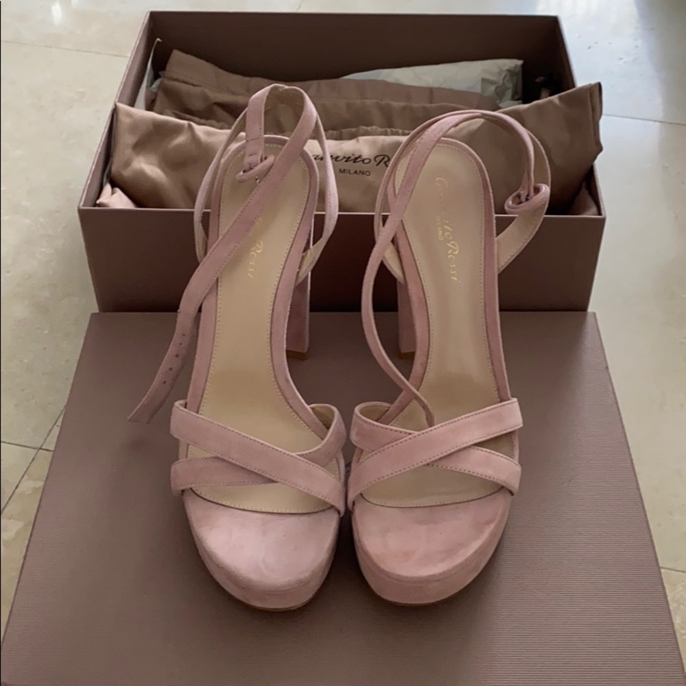 Blush pink sandals Gianvito Rossi
